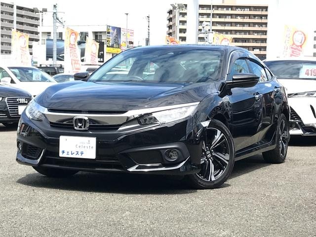 Honda CIVIC 2018 — фото автомобиля 1