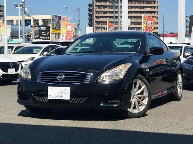 Nissan SKYLINE 2011 — фото автомобиля 1