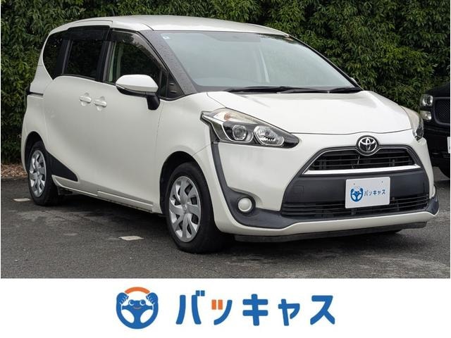 Toyota SIENTA 2016 — фото автомобиля 1