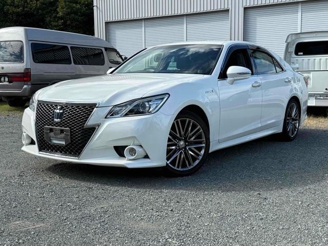 Toyota CROWN HYBRID 2013 — фото автомобиля