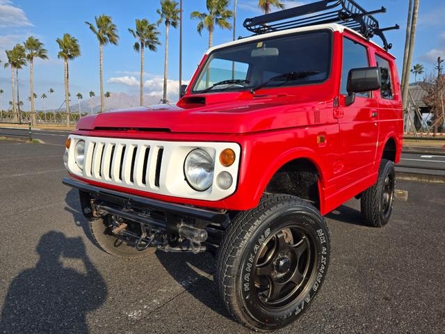 Suzuki JIMNY 1997 — фото автомобиля 1