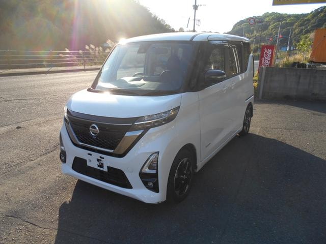Nissan ROOX 2023 — фото автомобиля