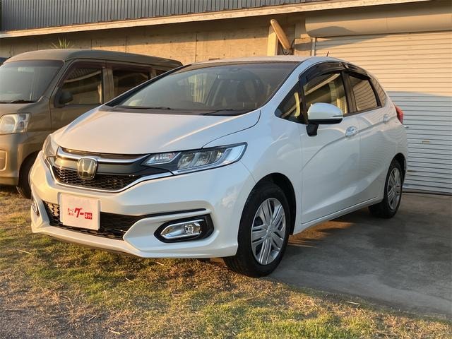 Honda FIT 2019 — фото автомобиля