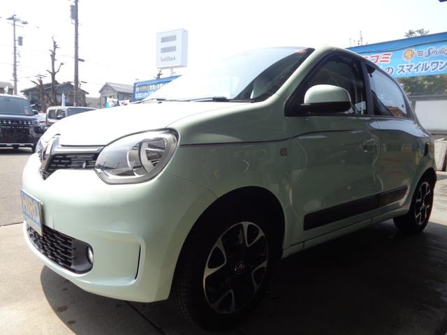 Renault TWINGO 2020 — фото автомобиля 1