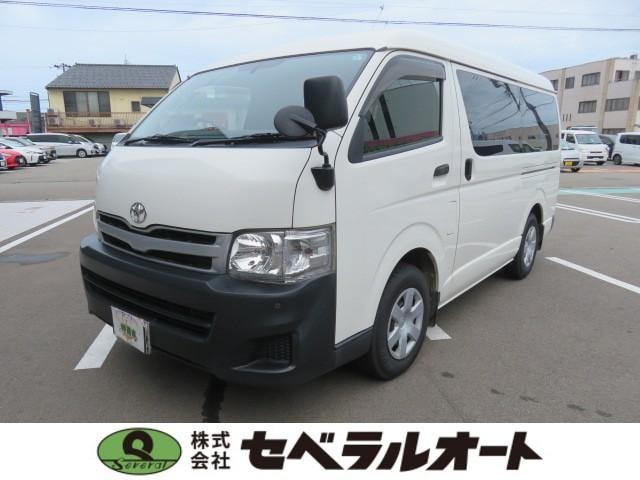 Toyota HIACE WAGON 2013 — фото автомобиля