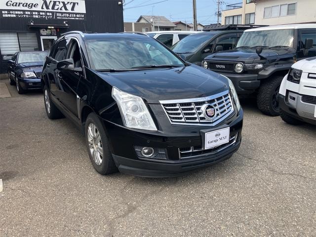 Cadillac SRX CROSSOVER 2013 — фото автомобиля