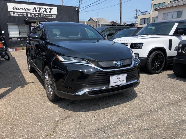 Toyota HARRIER HYBRID 2021 — фото автомобиля