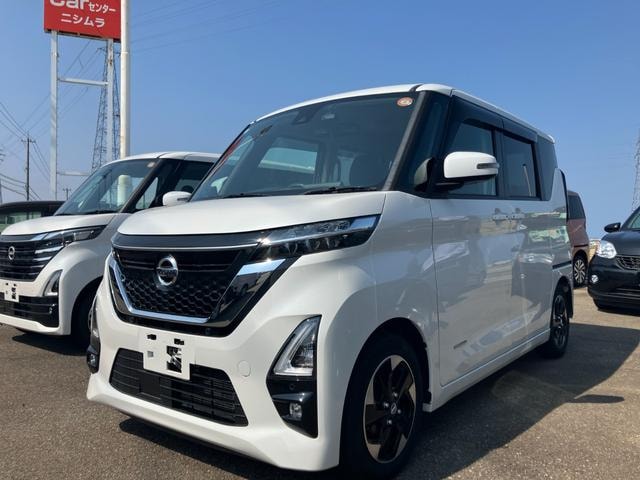 Nissan ROOX 2021 — фото автомобиля 1