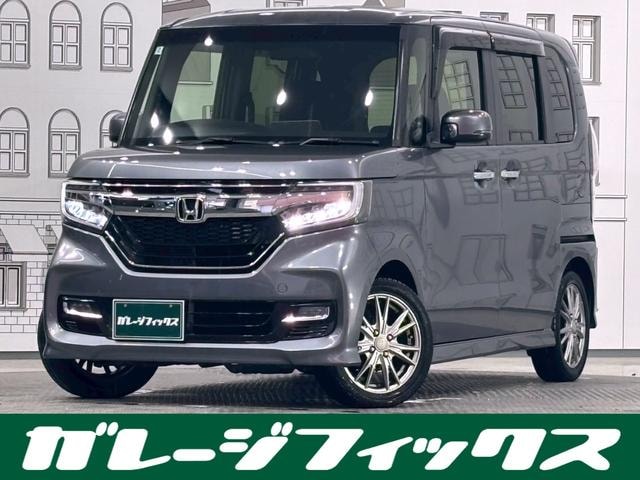 Honda N-BOX CUSTOM 2018 — фото автомобиля 1