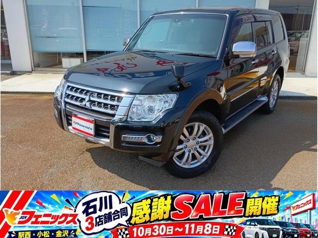 Mitsubishi PAJERO 2016 — фото автомобиля