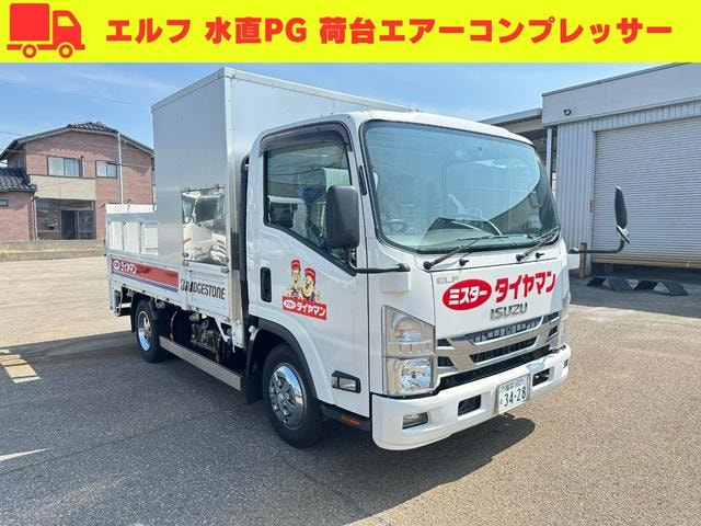 Isuzu ELF TRUCK 2017 — фото автомобиля