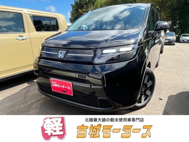 Honda FREED 2026 — фото автомобиля 1