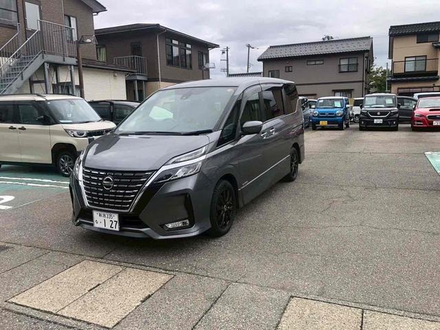 Nissan SERENA 2020 — фото автомобиля 1
