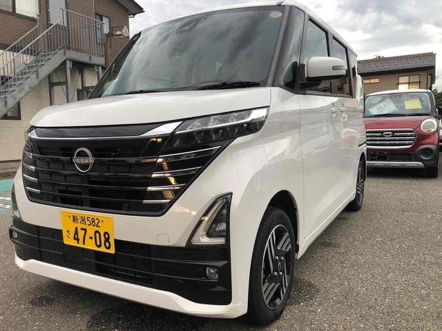 Nissan ROOX 2023 — фото автомобиля