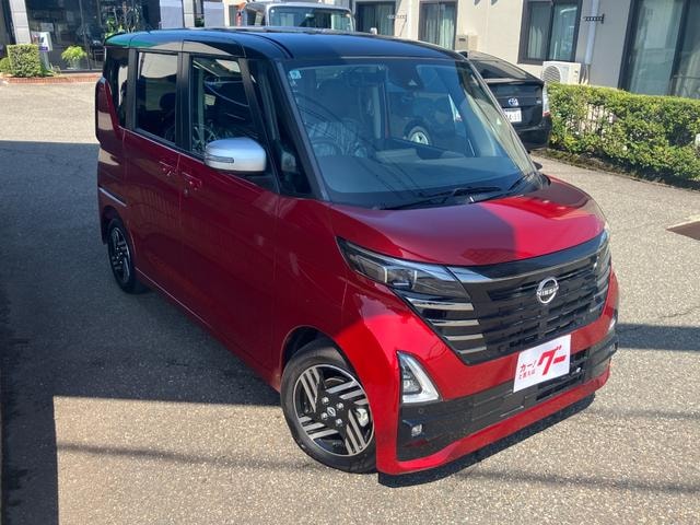 Nissan ROOX 2024 — фото автомобиля 1