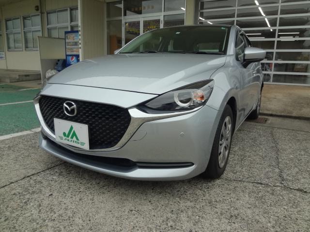 Mazda 2 2020 — фото автомобиля 1