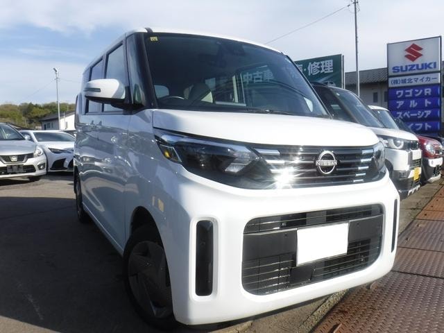 Nissan ROOX 2023 — фото автомобиля 1