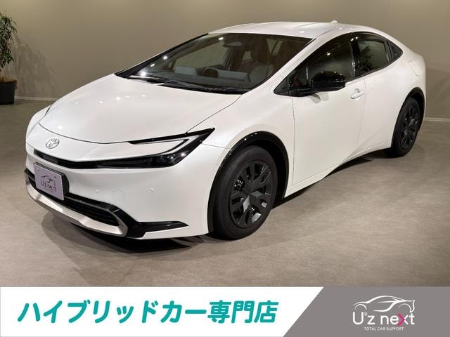 Toyota PRIUS 2023 — фото автомобиля 1