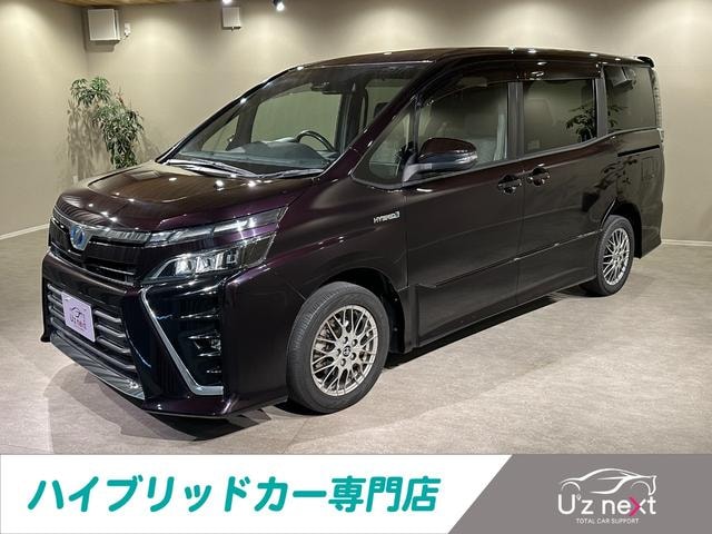 Toyota VOXY 2017 — фото автомобиля 1