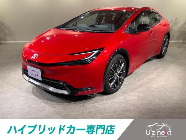 Toyota PRIUS 2024 — фото автомобиля 1