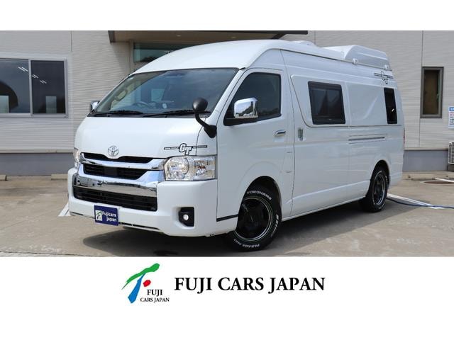 Toyota HIACE VAN 2024 — фото автомобиля
