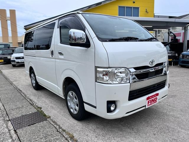 Toyota HIACE VAN 2020 — фото автомобиля 1