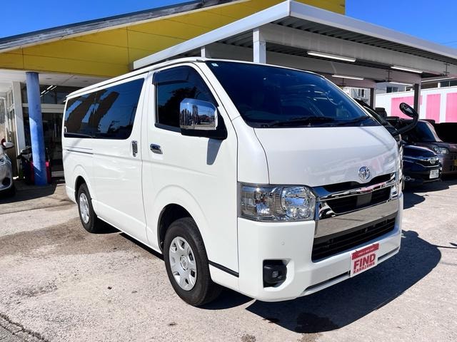 Toyota HIACE VAN 2022 — фото автомобиля 1