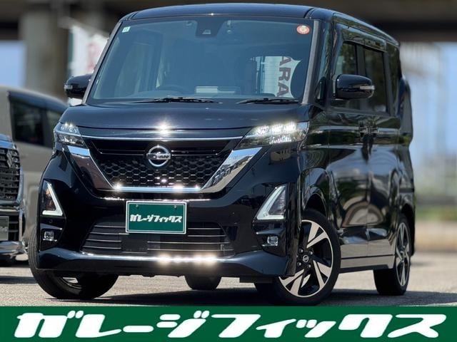 Nissan ROOX 2022 — фото автомобиля 1