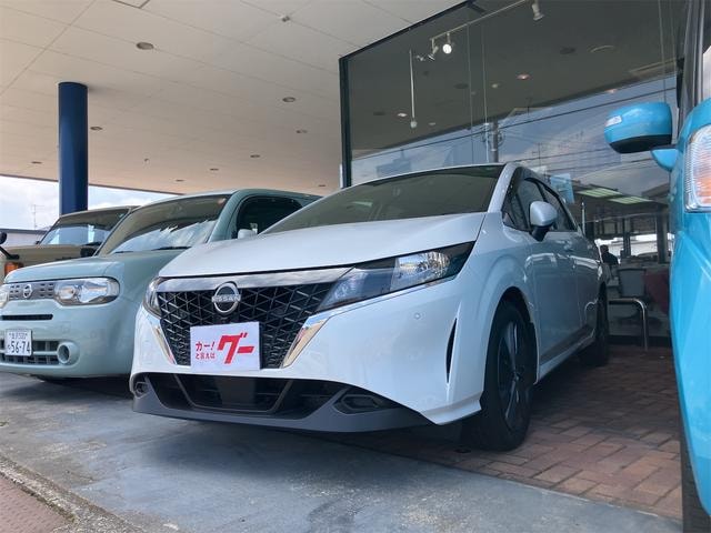 Nissan NOTE 2021 — фото автомобиля 1