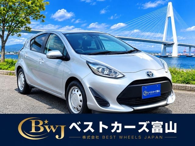 Toyota AQUA 2021 — фото автомобиля