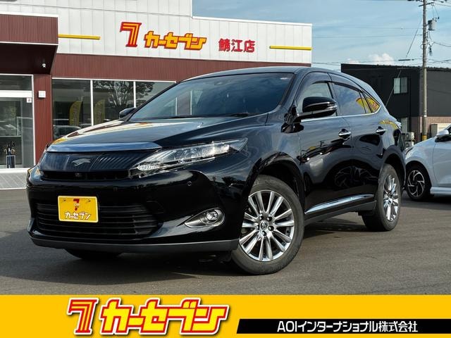Toyota HARRIER 2016 — фото автомобиля 1