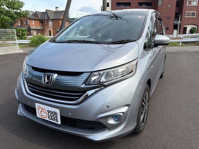 Honda FREED PLUS HYBRID 2018 — фото автомобиля