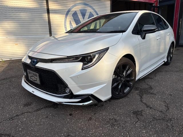 Toyota COROLLA 2022 — фото автомобиля
