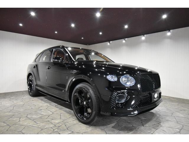 Bentley BENTAYGA 2023 — фото автомобиля