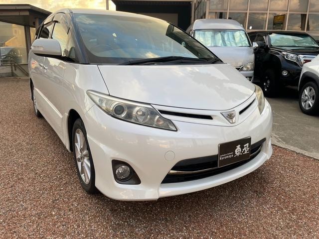 Toyota ESTIMA 2012 — фото автомобиля 1