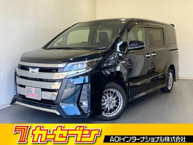 Toyota NOAH 2018 — фото автомобиля 1