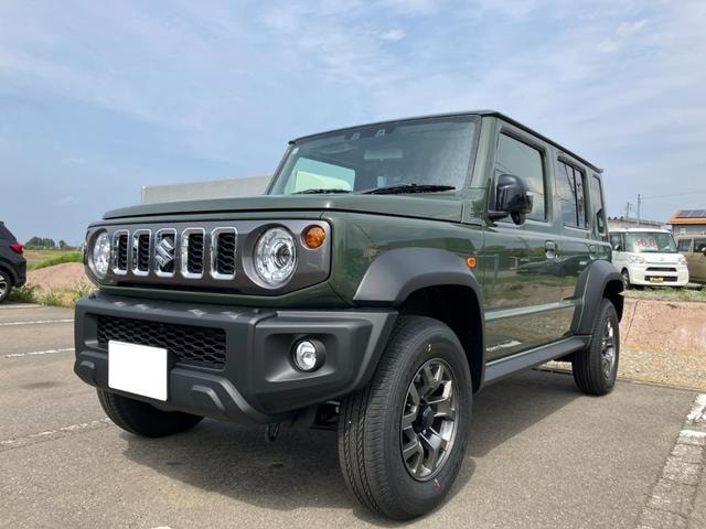 Suzuki JIMNY NOMADE 2026 — фото автомобиля