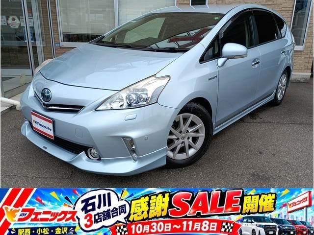 Toyota PRIUS ALPHA 2011 — фото автомобиля 1