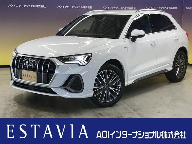 Audi Q3 2023 — фото автомобиля 1