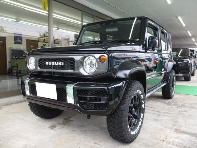 Suzuki JIMNY NOMADE 2026 — фото автомобиля