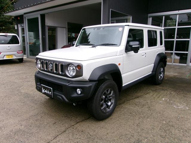 Suzuki JIMNY NOMADE 2025 — фото автомобиля