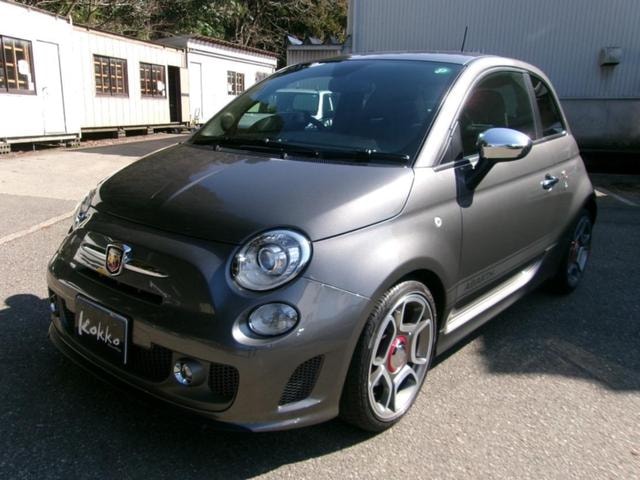 Abarth 595 2015 — фото автомобиля 1