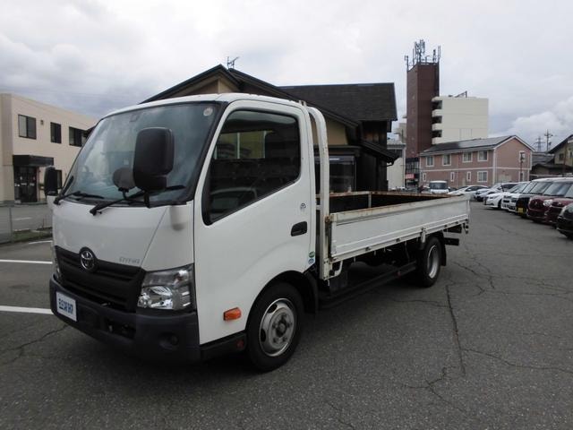 Toyota DYNA TRUCK 2017 — фото автомобиля 1