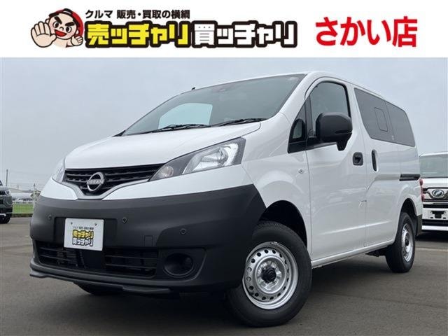Nissan NV200 VANETTE VAN 2026 — фото автомобиля