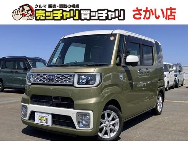 Toyota PIXIS MEGA 2015 — фото автомобиля 1