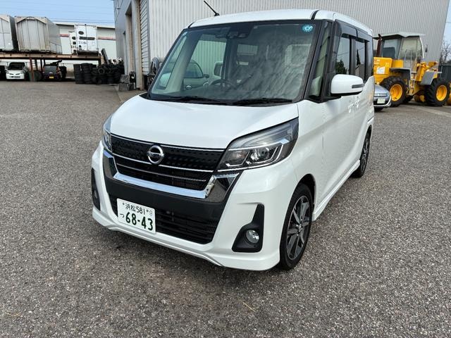 Nissan DAYZ ROOX 2018 — фото автомобиля