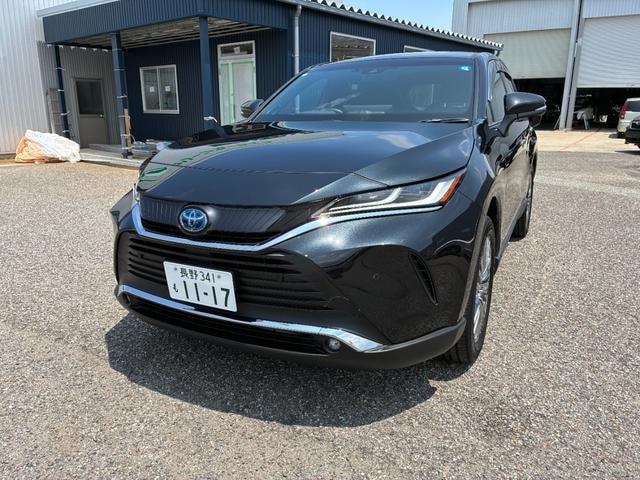 Toyota HARRIER HYBRID 2025 — фото автомобиля