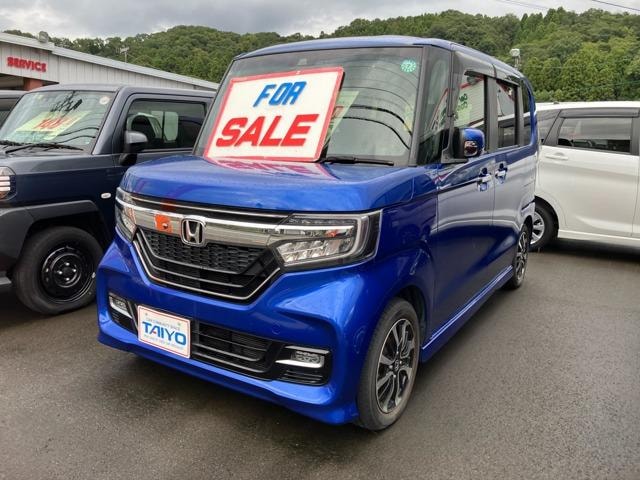 Honda N-BOX CUSTOM 2020 — фото автомобиля 1