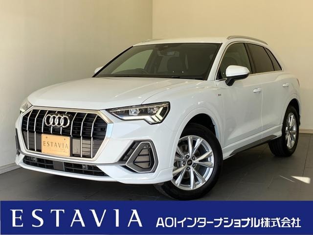 Audi Q3 2023 — фото автомобиля 1