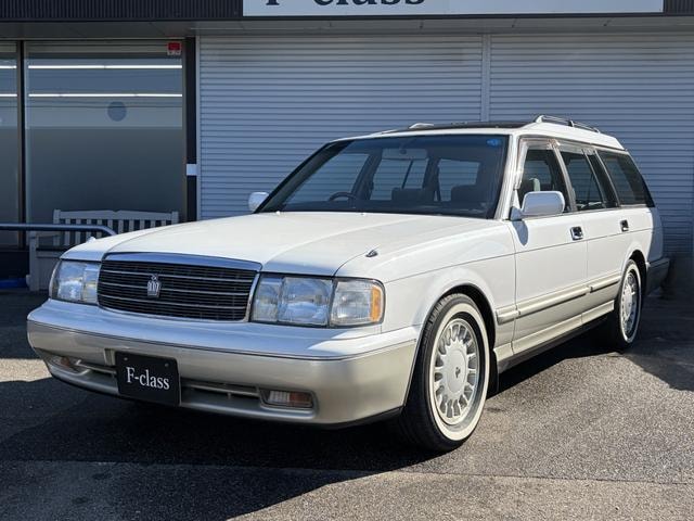 Toyota CROWN STATIONWAGON 1998 — фото автомобиля